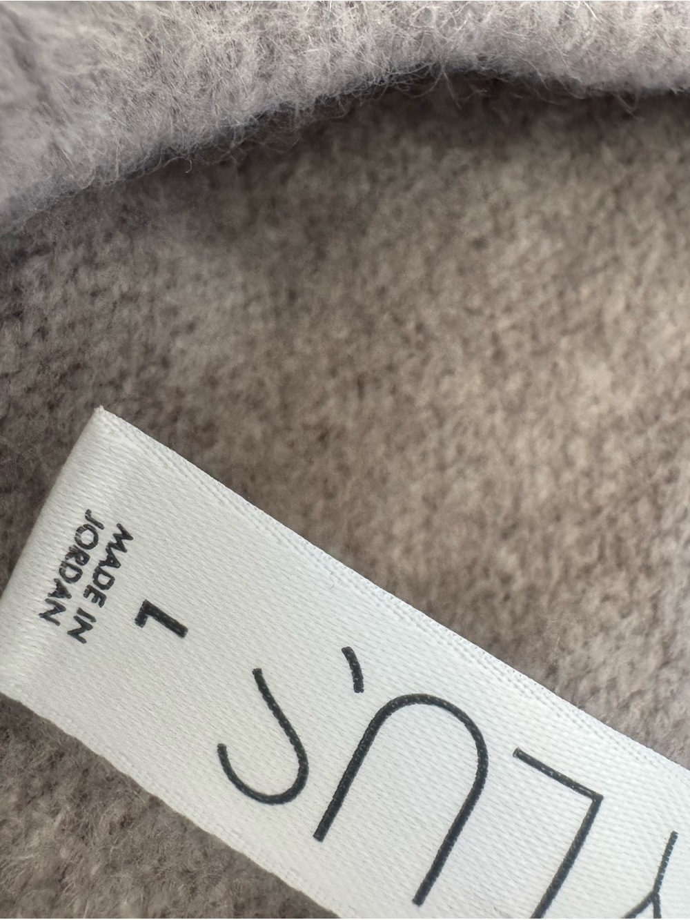 STYLUS Two-Tone Crewneck Sweater Gray & Cream Cozy Fall Winter Soft Block NWT - Picture 8 of 8